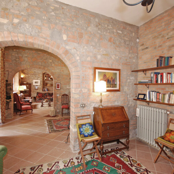 Ingresso e sala villa remignoli